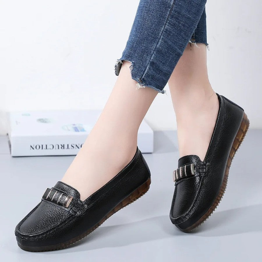 Mocassim Feminino de Couro Genuíno