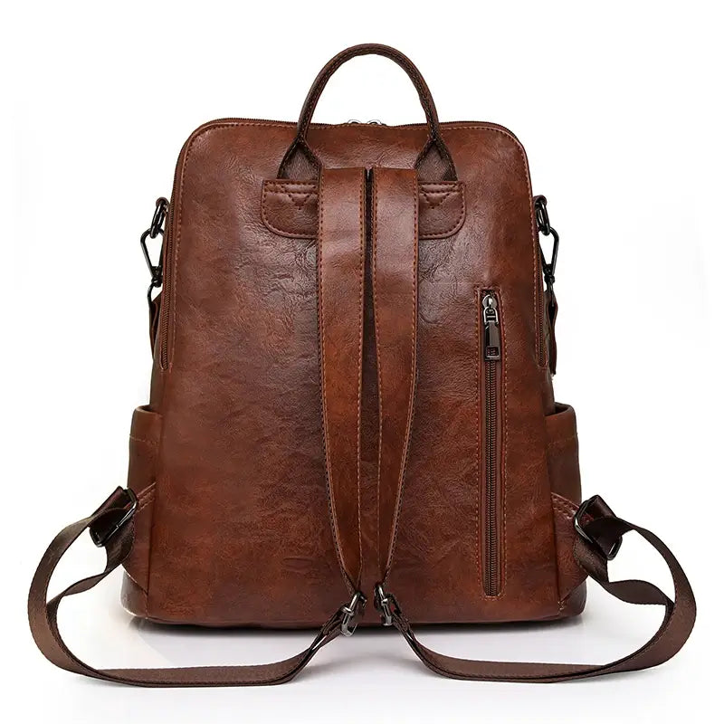 Mochila Feminina em Couro Genuíno Léa Compacta
