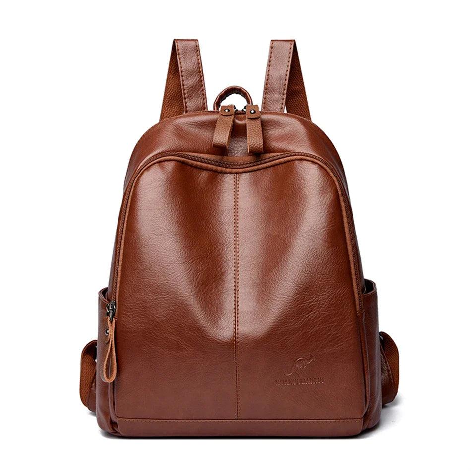 Mochila Feminina Nayla em Couro Genuíno – Moderna, Espaçosa e Resistente