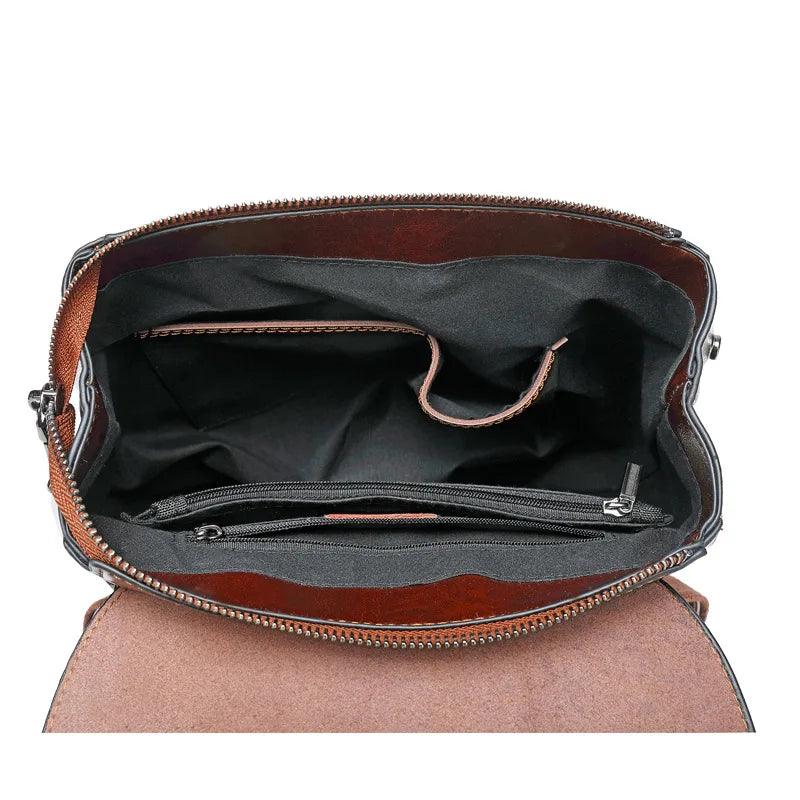Mochila Feminina em Couro Genuíno Lygia - Modelo Exclusivo