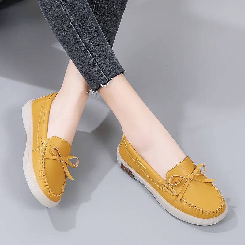 Mocassim Feminino com Laço Decorativo